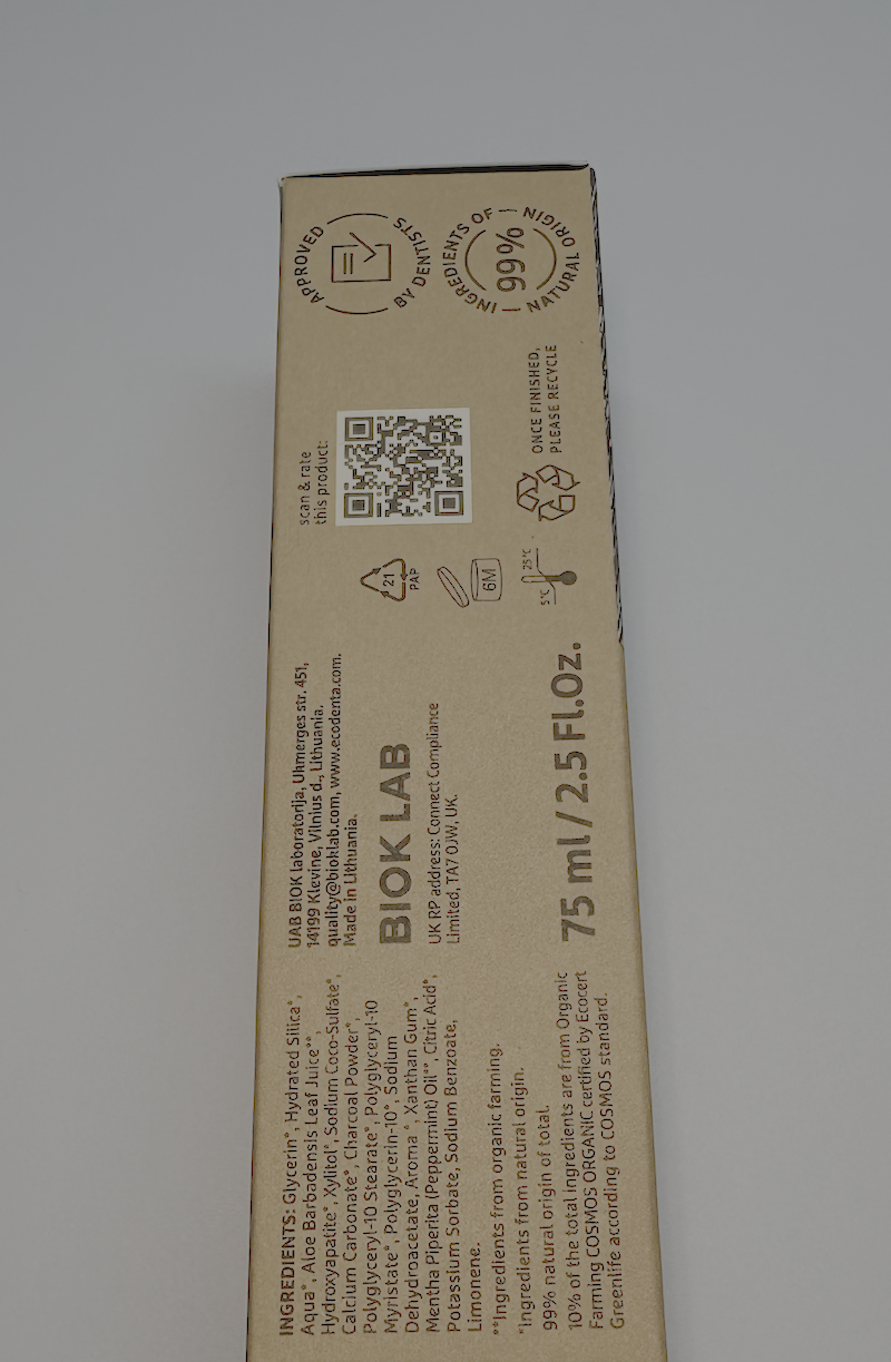 pasta de dientes blanqueadora organica con carbon activado
Pasta dental